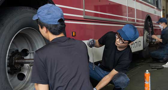 定期点検・臨時整備に様子2